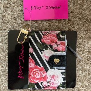 🌺 NWT Betsey Johnson Wallet